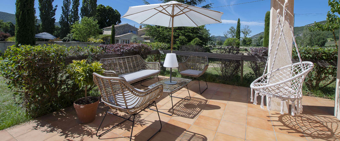 La Bastide des Bourguets - Wonderfully tranquil stay surrounded by lavender fields and mountains. - Provence, France