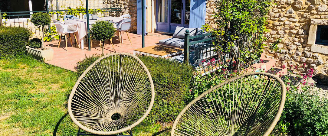 La Bastide des Bourguets - Wonderfully tranquil stay surrounded by lavender fields and mountains. - Provence, France