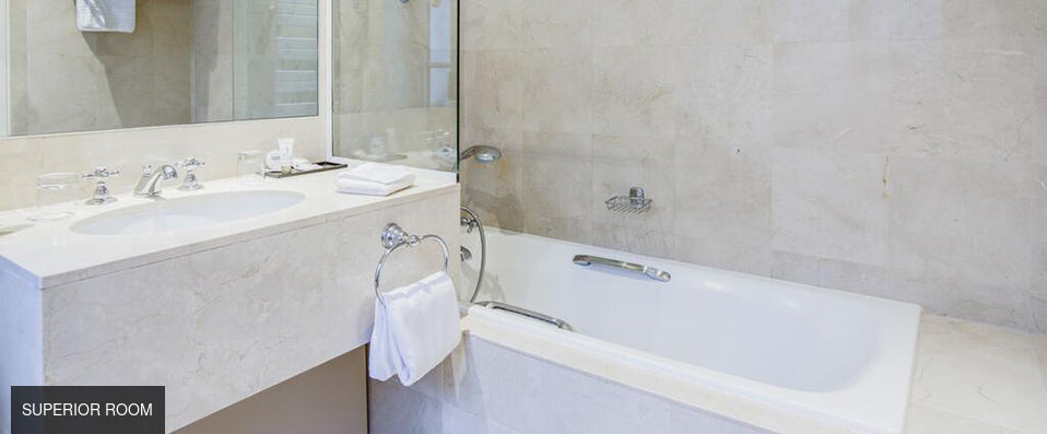 Hotel Royal Saint Honoré Paris Louvre ★★★★ - An exceptional escape to the heart of historic Paris. - Paris, France