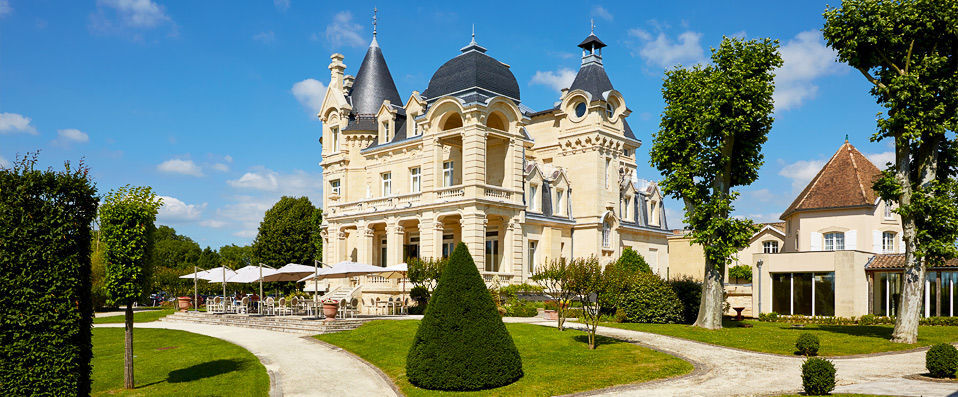 Château Hôtel Grand Barrail ★★★★★ - <font color="#a4374a">VeryExtra:</font>five-star stay + visite to a Saint-Emilion Grand Cru Classified winery - Saint-Émilion, France