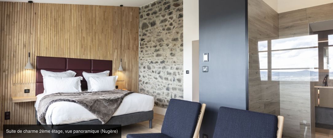 Hôtel Origines par Adrien Descouls ★★★★★ - Adresse raffinée, luxe et gastronomie dans les volcans d’Auvergne. - Auvergne, France