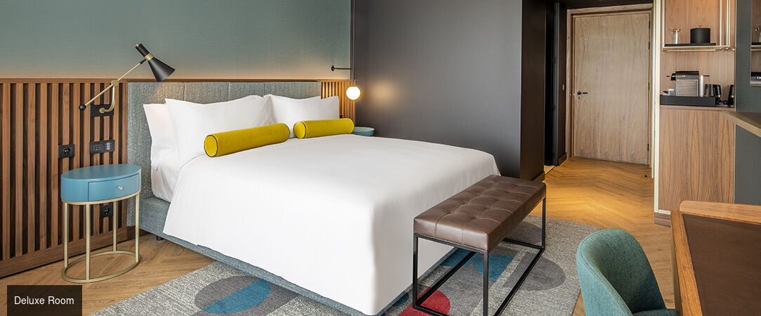 Renaissance Porto Lapa Hotel ★★★★★ - A spectacular new luxury hotel with a rooftop infinity pool. - Porto, Portugal