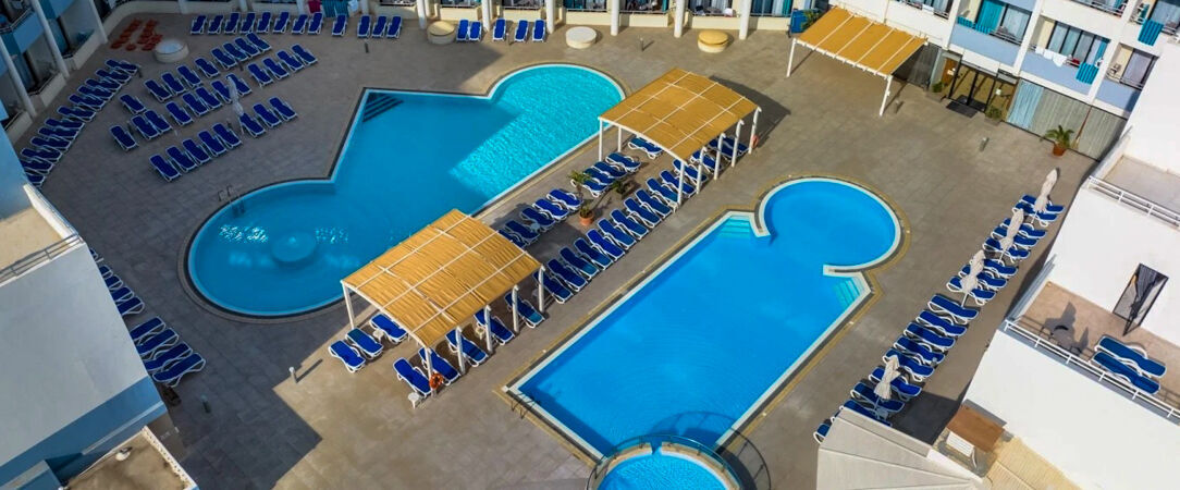 Riviera Spa Resort ★★★★ - Adult Only - Une douce escale maltaise au calme, sous le soleil et avec vue sur la Baie de Marfa. - Mellieha, Malta