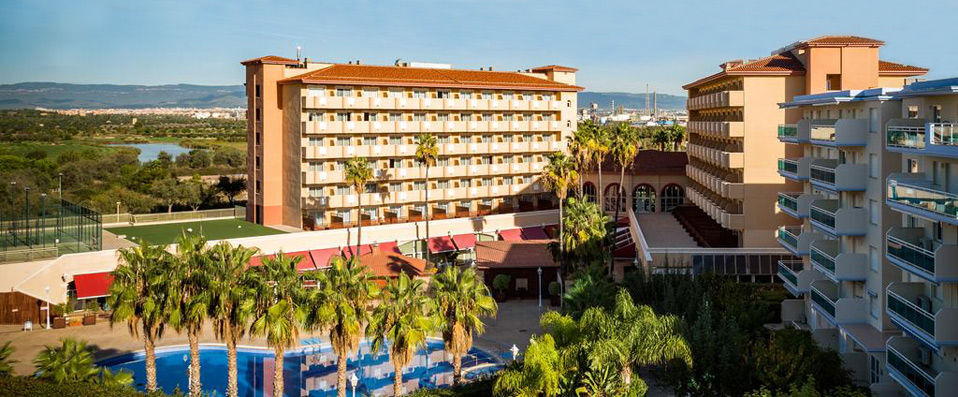 Ohtels La Hacienda ★★★★ - An unforgettable beach holiday on Spain’s Golden Coast. - Costa Dorada, Spain