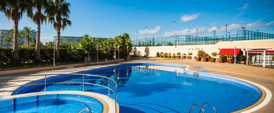 Ohtels La Hacienda ★★★★ - An unforgettable beach holiday on Spain’s Golden Coast. - Costa Dorada, Spain
