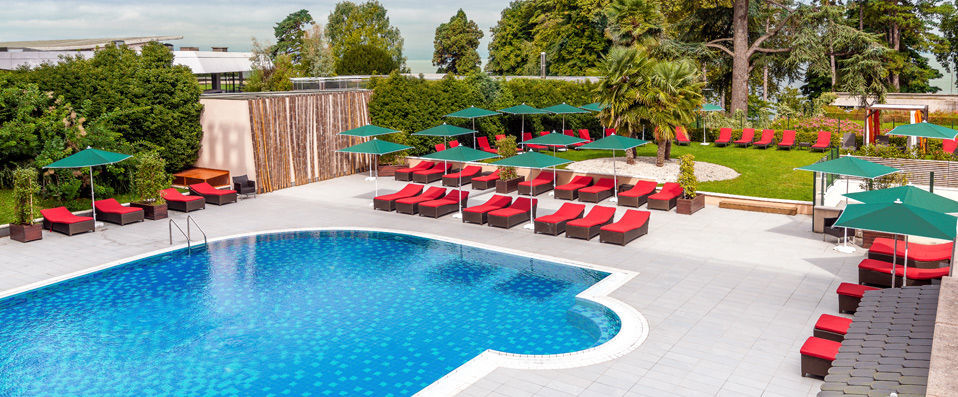 Hilton Evian-Les-Bains ★★★★ - Rest and relaxation on Lake Geneva’s sparkling shores. - Évian-Les-Bains, France