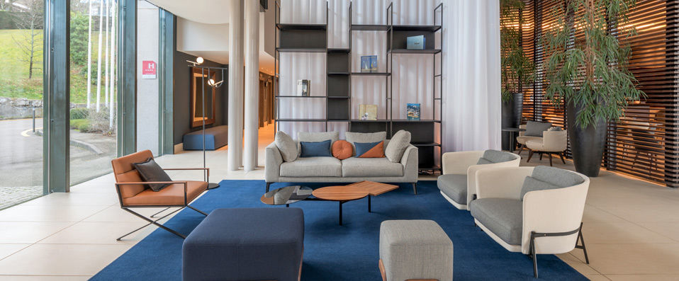 Hilton Evian-Les-Bains ★★★★ - Rest and relaxation on Lake Geneva’s sparkling shores. - Évian-Les-Bains, France