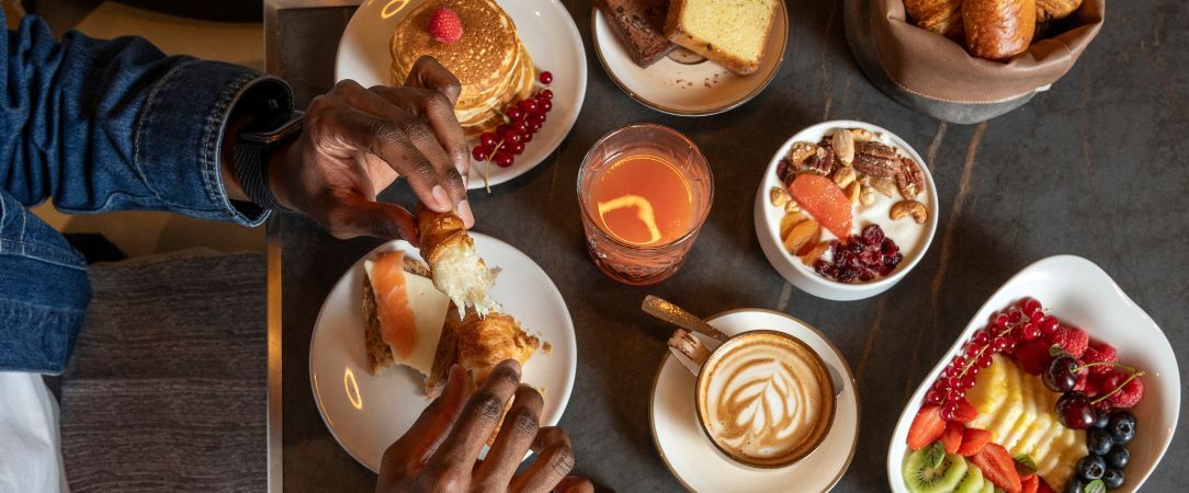 Renaissance Paris République Hôtel & Spa ★★★★★ - La magie parisienne dans un hôtel luxueux au cœur du 10e arrondissement. - Paris, France