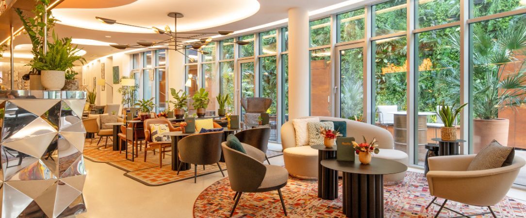 Renaissance Paris République Hôtel & Spa ★★★★★ - La magie parisienne dans un hôtel luxueux au cœur du 10e arrondissement. - Paris, France