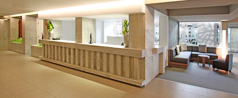 Hotel Java ★★★★ - Beach-front luxury on the charming island of Mallorca. - Palma de Mallorca, Spain