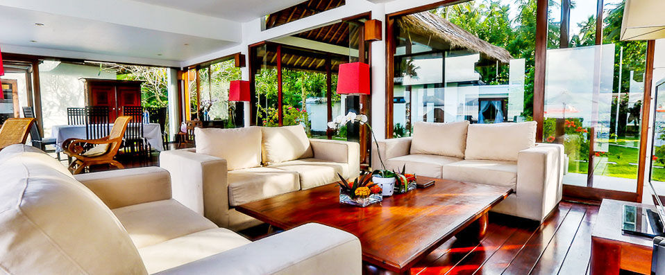 Villa Jukung - Par Sarah Parot, correspondante VeryChic - Bali, Indonésie