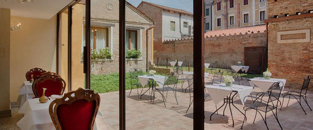 NH Venezia Santa Lucia ★★★★ - Venetian opulence in the trendy Cannaregio district.       - Venice, Italy