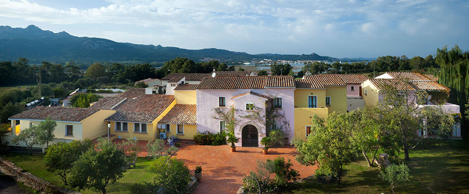 Hôtel Airone ★★★★ - An oasis of peace and serenity surrounded by the pristine nature of Sardinia. - Sardinia, Italy