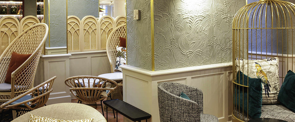 Mercure Paris Notre-Dame Saint-Germain-des-Prés ★★★★ - Contemporary comfort in the ultra-trendy Latin Quarter. - Paris, France