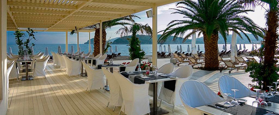 Plaza Resort Hotel ★★★★★ - Exclusive 5-star sanctuary on the beautiful Apollo Coast near Athens. - Athens, Greece