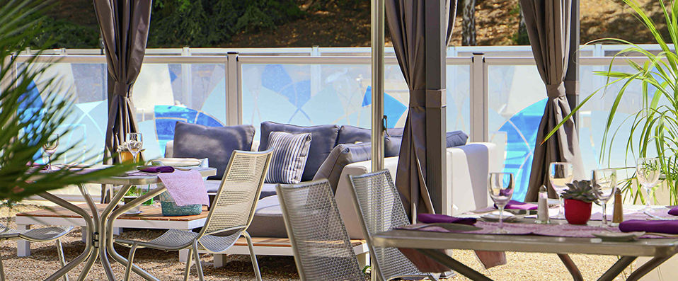 Mercure Tours Nord ★★★★ - Wind down in the charming French city brimming with history. - Tours, France