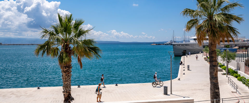 Galeria Valeria Seaside Downtown ★★★★ - A split between traditional and modern settings in the Mediterranean city of Split! - Split, Croatia