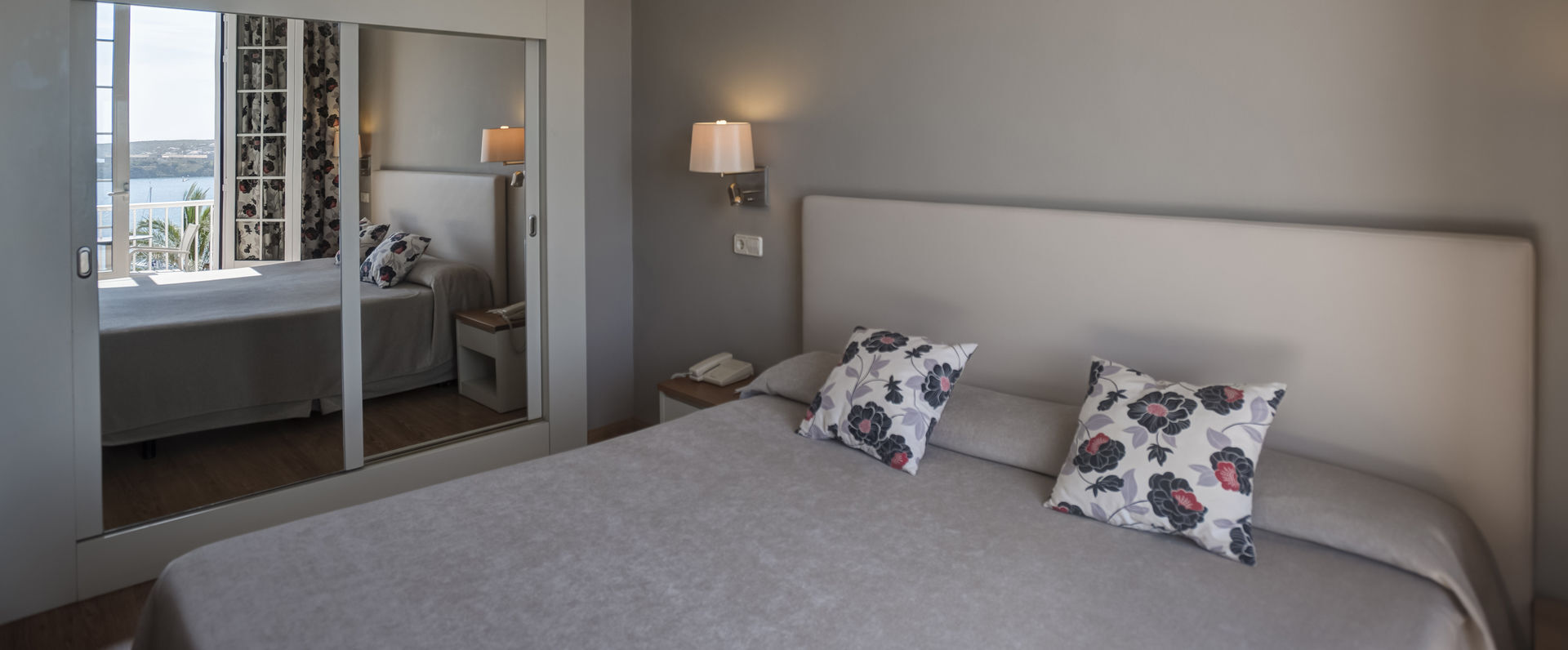 Hotel Port Mahón ★★★★ - A clifftop hotel with harbour views in the magnificent Mahón. - Menorca, Spain