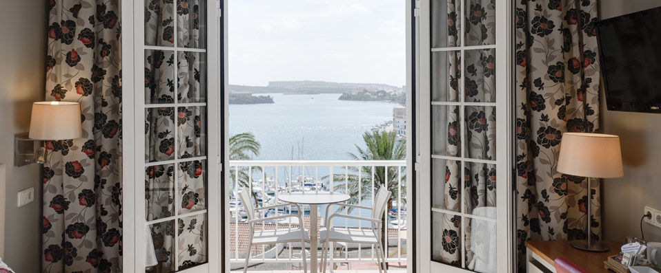 Hotel Port Mahón ★★★★ - A clifftop hotel with harbour views in the magnificent Mahón. - Menorca, Spain