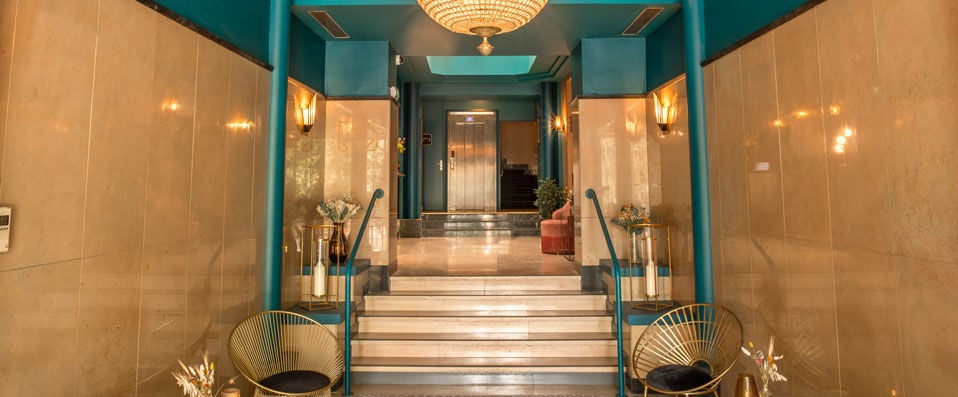 Hotel Le Bristol Avignon ★★★★ - An authentic hotel the perfect Provincial weekend getaway in Avignon. - Avignon, France