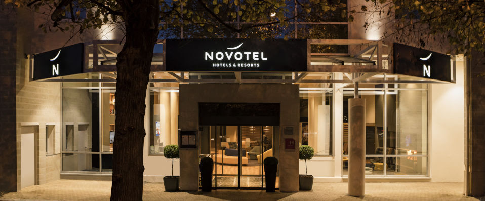 Novotel Château de Versailles ★★★★ - Immerse yourself in the tranquility and timeless elegance of Versailles. - Versailles, France