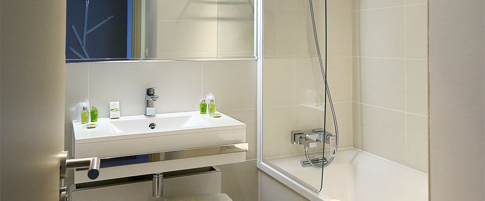 Le Domaine de la Petite Isle ★★★★ - Last Minute - A peaceful hotel in the countryside. - Luberon, France