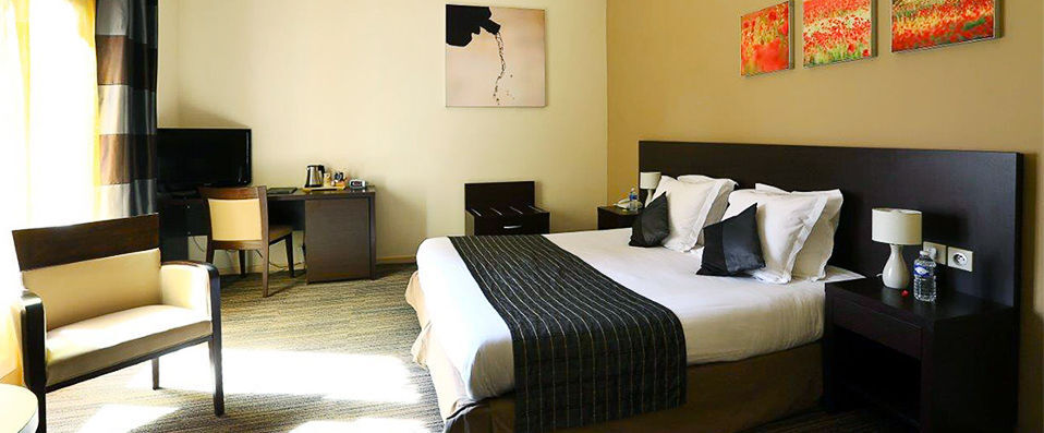 Le Domaine de la Petite Isle ★★★★ - Last Minute - A peaceful hotel in the countryside. - Luberon, France