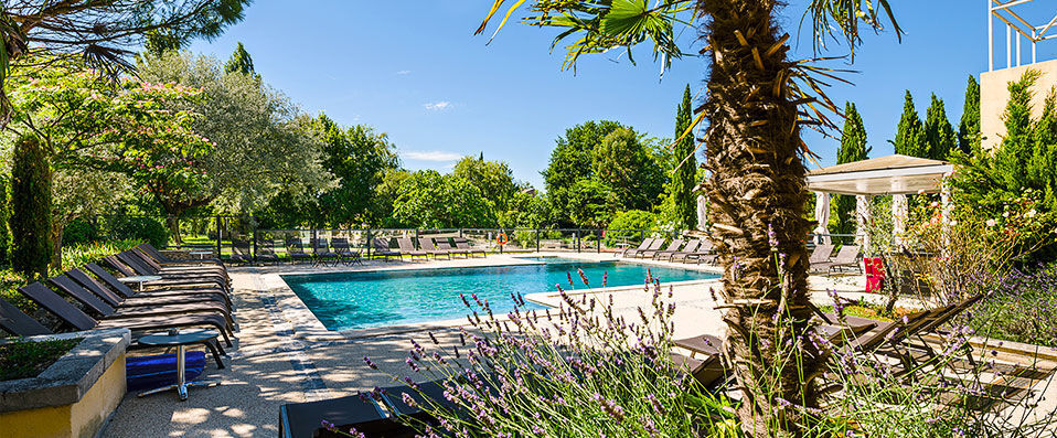 Le Domaine de la Petite Isle ★★★★ - Dernière minute - Un écrin de verdure privilégié en plein cœur de la Provence. - Luberon, France