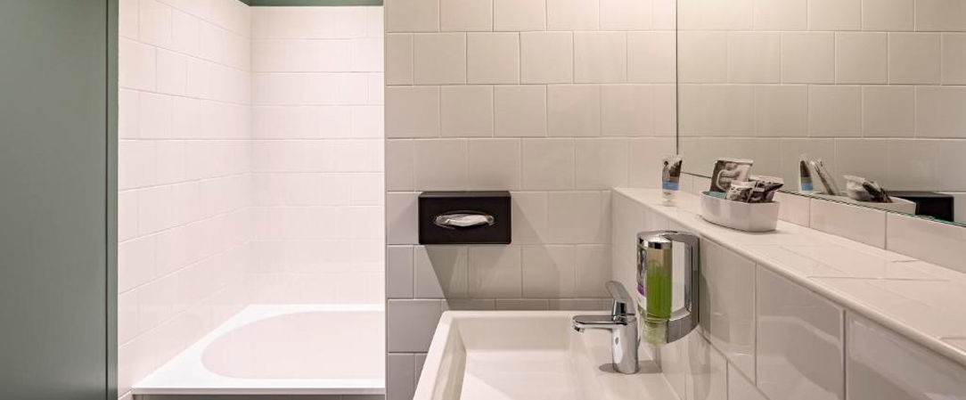 Mercure Nantes Passage Pommeraye ★★★★ - A relaxing adventure to Jules Verne’s hometown. - Nantes, France