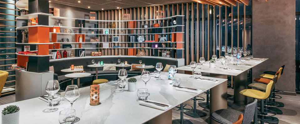 Novotel Paris Cœur d'Orly Airport ★★★★ - Dernière minute - Une adresse chaleureuse au cœur de l’Aéroport d’Orly. - Orly, France