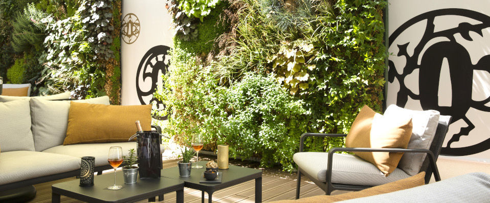 Le Tsuba Hotel ★★★★ - A Japanese twist to your stay in the Parisian capital. - Paris, France