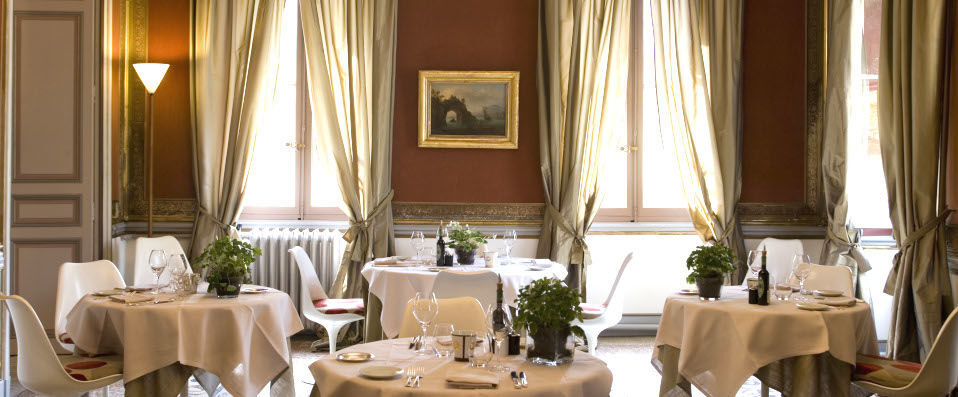 Le Château des Alpilles ★★★★★ - A manor house brimming with old-world charm in a luscious green utopia. - Provence, France