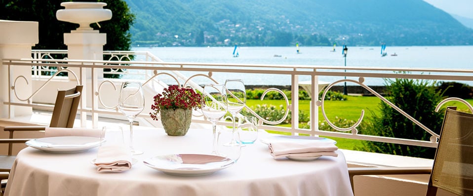 Imperial Palace ★★★★ - Lakeside luxury in the beauty and tranquillity of the French Alps. - Annecy, France