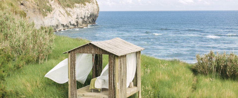 Santa Barbara Eco Beach Resort ★★★★ - The eco beach resort that blends nature with passionate hospitality. - Açores, Portugal