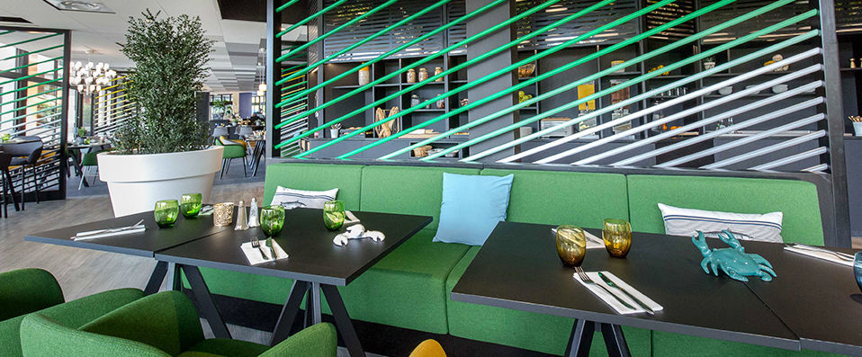 Mercure Hyères Centre Côte d'Azur ★★★★ - Dernière minute - Un séjour haut en couleur à Hyères ! - Hyères, France