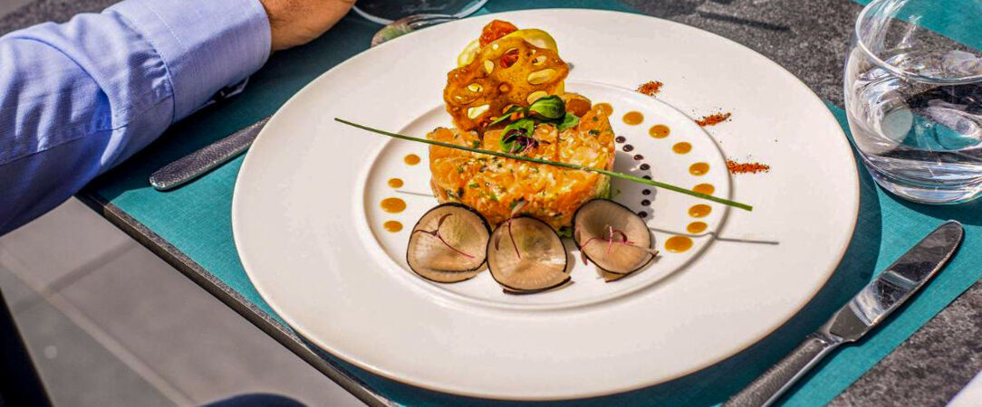 Mercure Orléans Centre Bords de Loire ★★★★ - Dernière minute - Le rouge & le blanc élégants à Orléans ! - Orléans, France