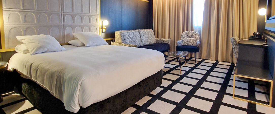 Mercure Orléans Centre Bords de Loire ★★★★ - Dernière minute - Le rouge & le blanc élégants à Orléans ! - Orléans, France