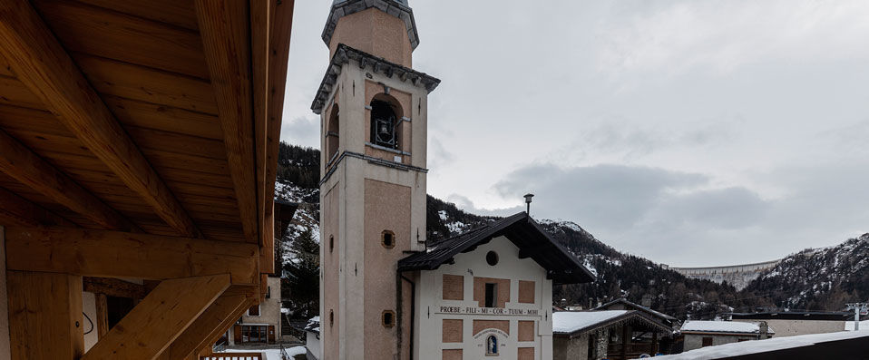 Chalet Sachette - Rustic alpine chalets with a touch of modern decor. - Tignes, France