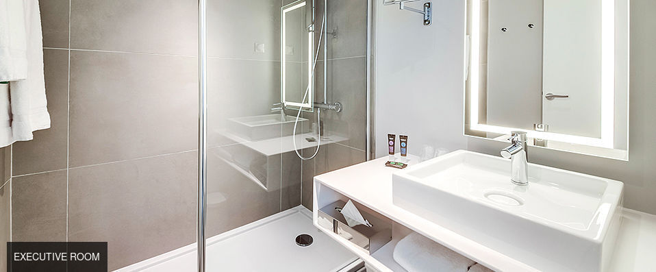 Novotel Paris Centre Gare Montparnasse ★★★★ - Last minute - Ideal location with superior quality in central Paris. - Paris, France