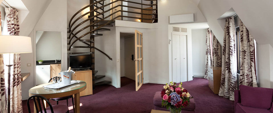 La Résidence du Roy Paris Champs Elysées ★★★★- Last minute - Comfort and elegance in the heart of Paris. - Paris, France