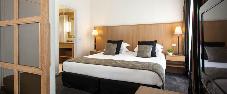 La Résidence du Roy Paris Champs Elysées ★★★★- Last minute - Comfort and elegance in the heart of Paris. - Paris, France