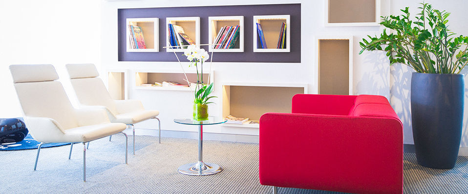 Novotel Poitiers Site du Futuroscope ★★★★ - Last minute - A fun and vibrant hotel in the Futuroscope Technopole. - Futuroscope, France