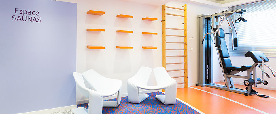 Novotel Poitiers Site du Futuroscope ★★★★ - Last minute - A fun and vibrant hotel in the Futuroscope Technopole. - Futuroscope, France