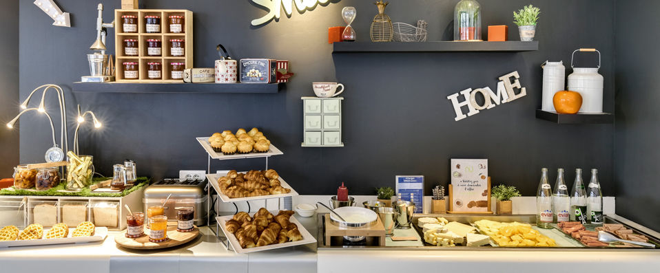 Novotel Paris Pont de Sèvres ★★★★ - Homely, cosy rooms situated just outside the Parisian capital. - Paris, France