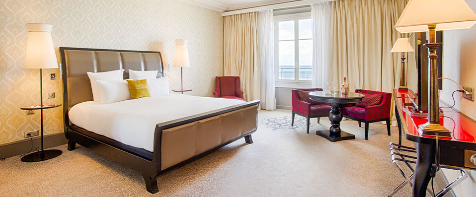 Le Grand Hôtel Cabourg - MGallery ★★★★★ - Last Minute -  - Cabourg, France