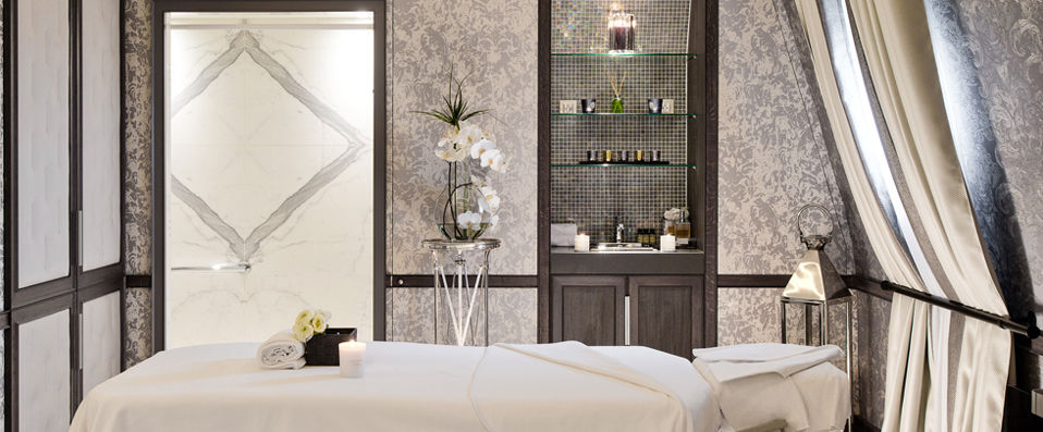 Le Grand Hôtel Cabourg - MGallery ★★★★★ - Last Minute -  - Cabourg, France