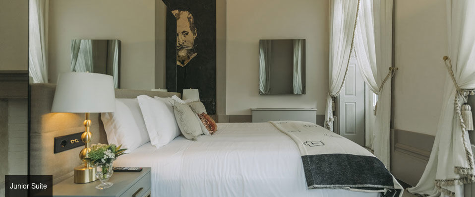 Torel Palace Porto ★★★★★ - A Portuguese palace of pure luxury and elegance. - Porto, Portugal