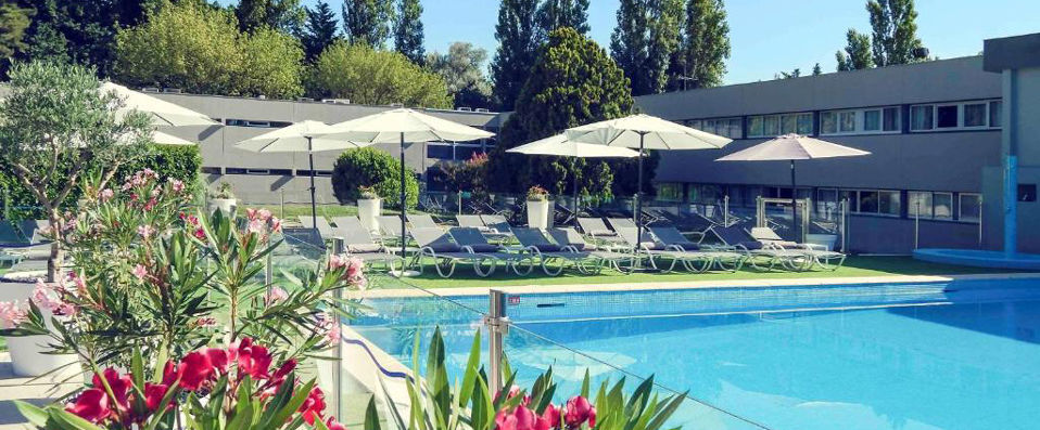 Mercure Orange Centre ★★★★ - Last Minute - Modern meets ancient in the verdant French Provence. - Orange, France