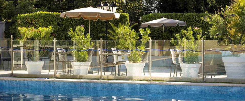 Mercure Orange Centre ★★★★ - Last Minute - Modern meets ancient in the verdant French Provence. - Orange, France