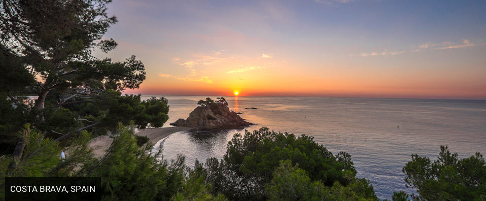 Hostal Sa Teula - Modernity meets tradition in this charming Mediterranean refuge. - Costa Brava, Spain